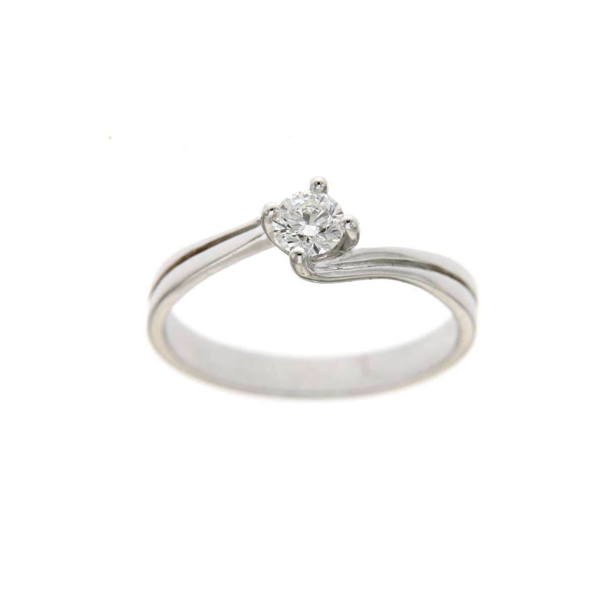 Anello taglio valentino top