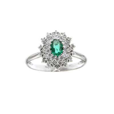 White gold ring emerald 0.45 cts. 0.45 carats diamonds G-VS1