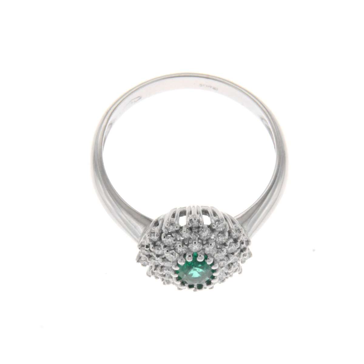 White gold ring emerald 0.45 cts. 0.45 carats diamonds G-VS1