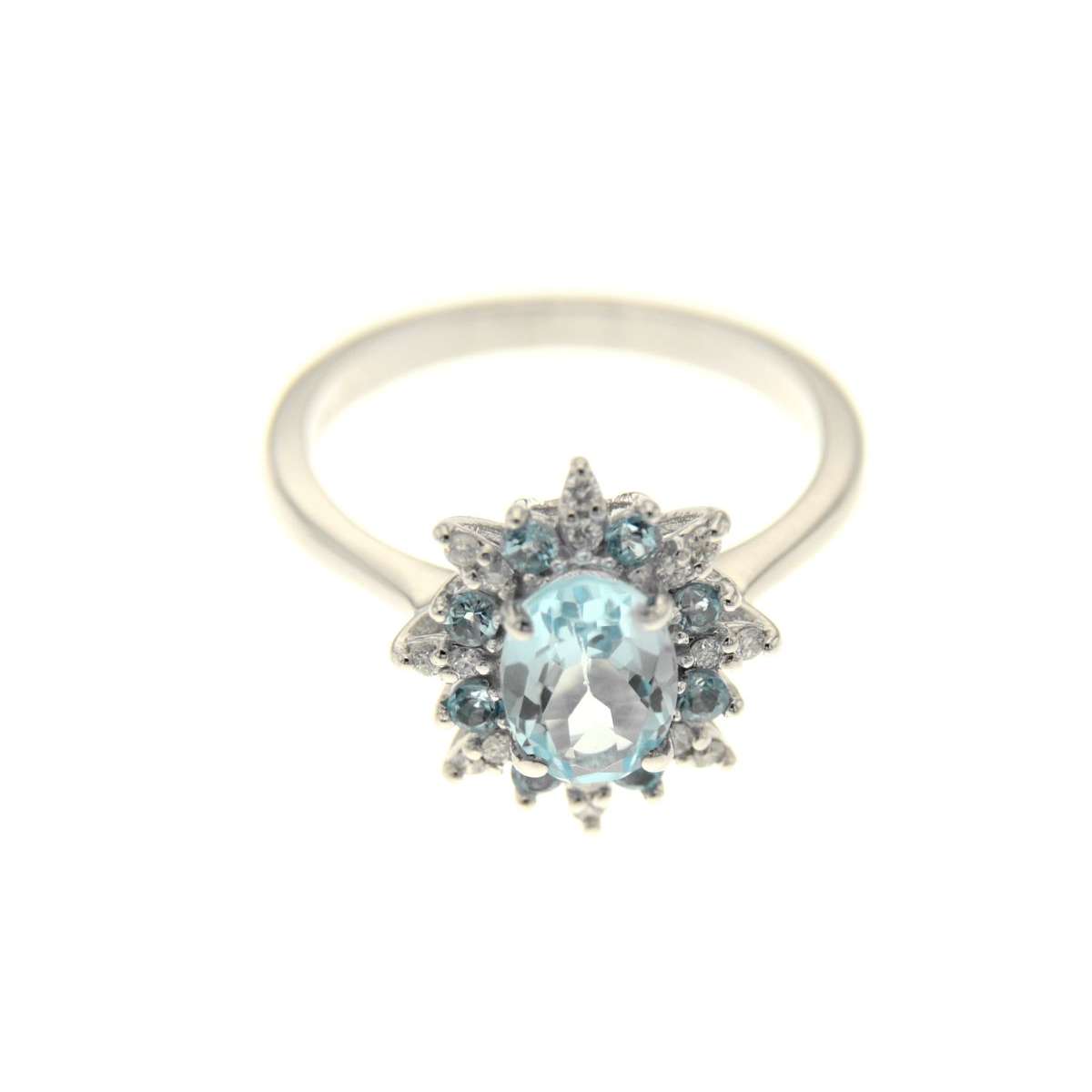 Ring with 1.90 carat blue topaz and 0.12 carat diamonds G-VS1