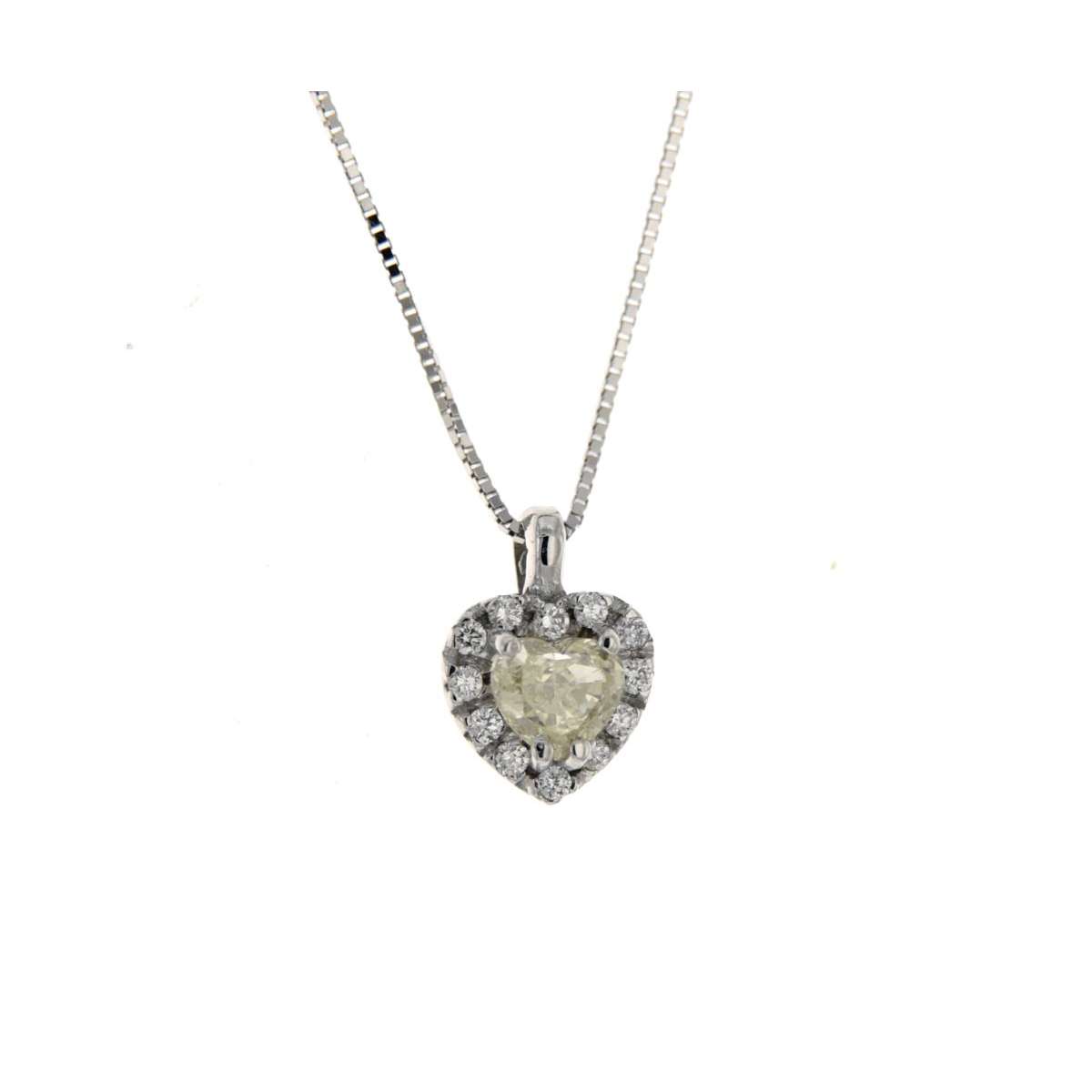 White diamond necklace 0.09 carats g-vs1 FY-VS2 heart cut diamond 0.36 carats