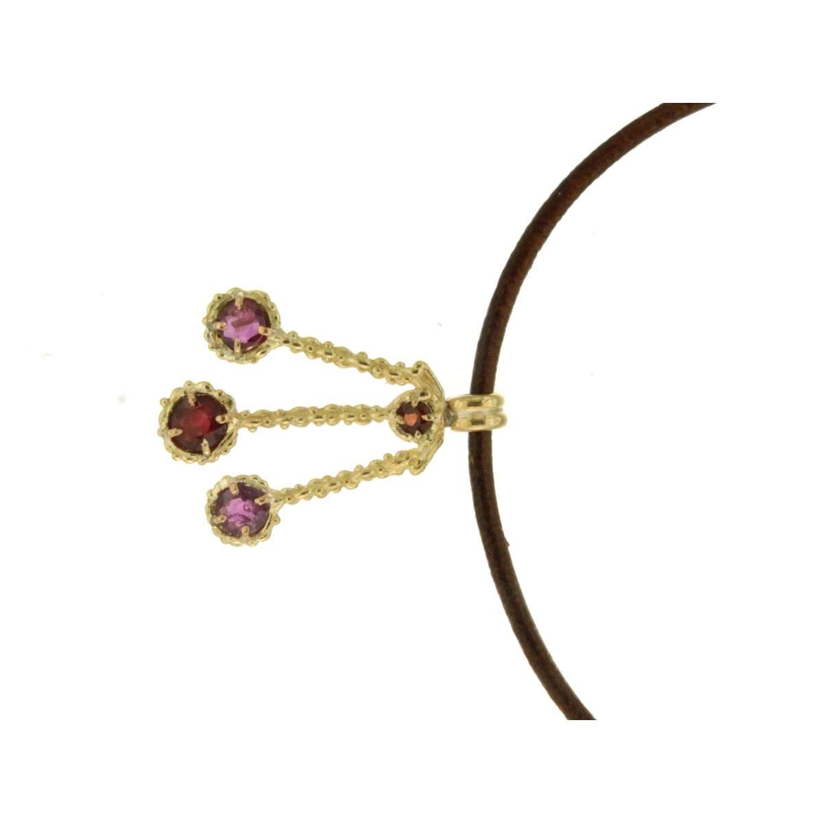 Leather and central necklace in lost wax yellow gold with garnet 2.86 ct