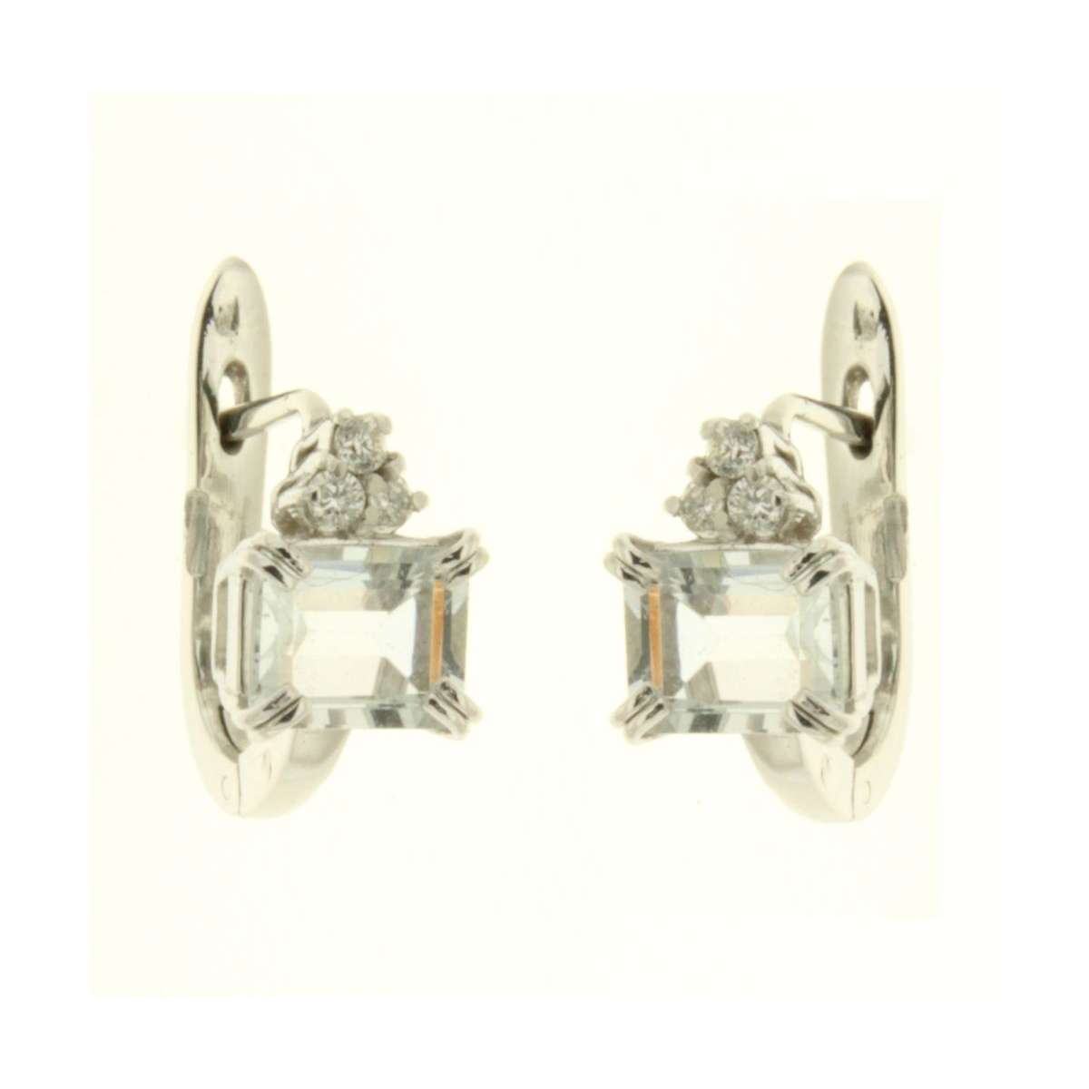Earrings with light blue aquamarine ct 4.84 and diamonds ct 0.09 G-VS1