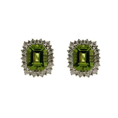Earrings with peridot green color and carat diamond 0.42
