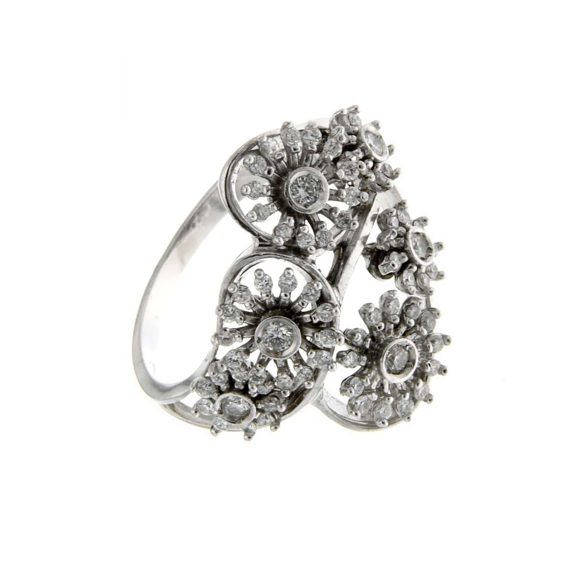 Flower fancy Ring white gold 0.49 carats diamonds