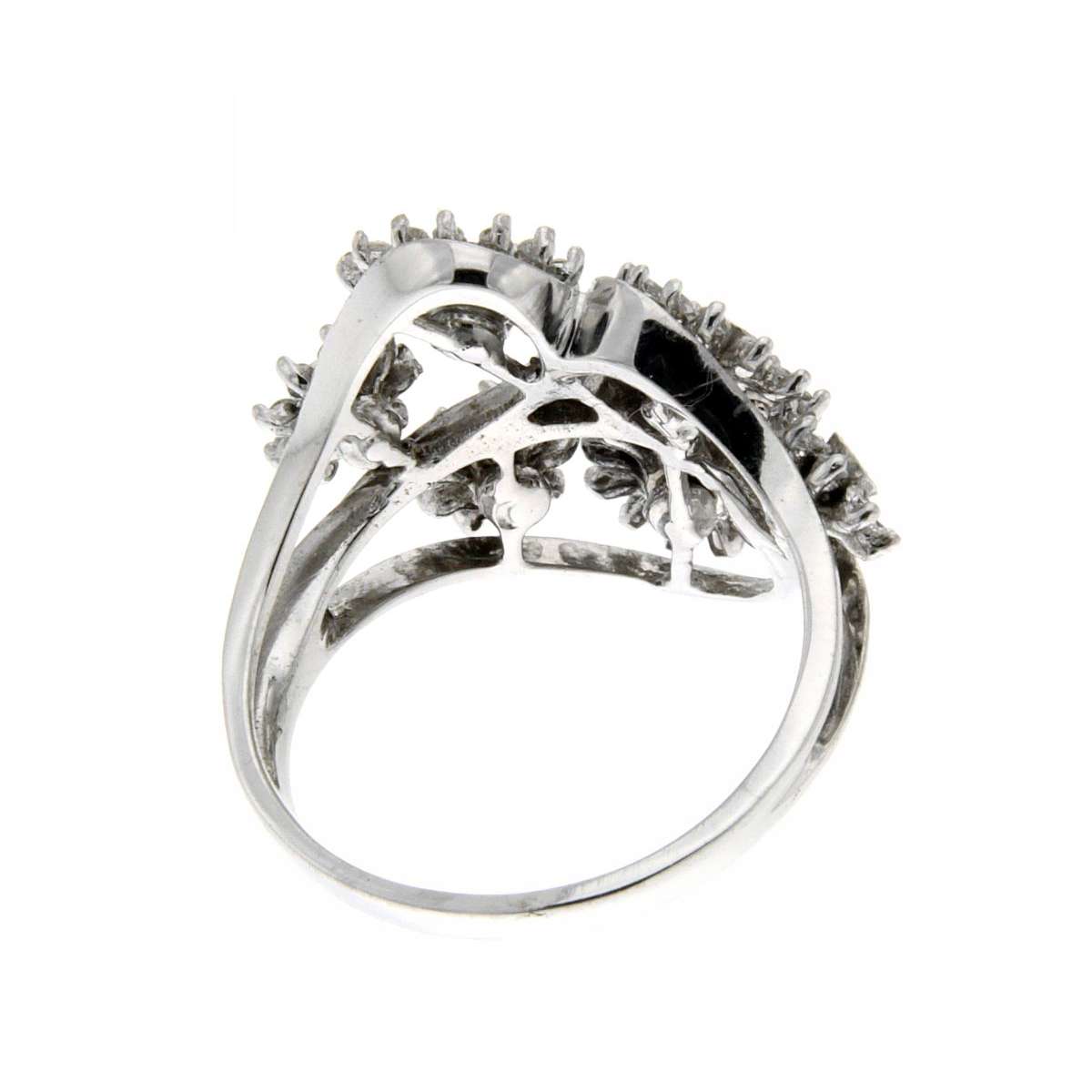 Flower fancy Ring white gold 0.49 carats diamonds