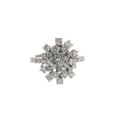 Fancy ring with 2.10 carat diamonds