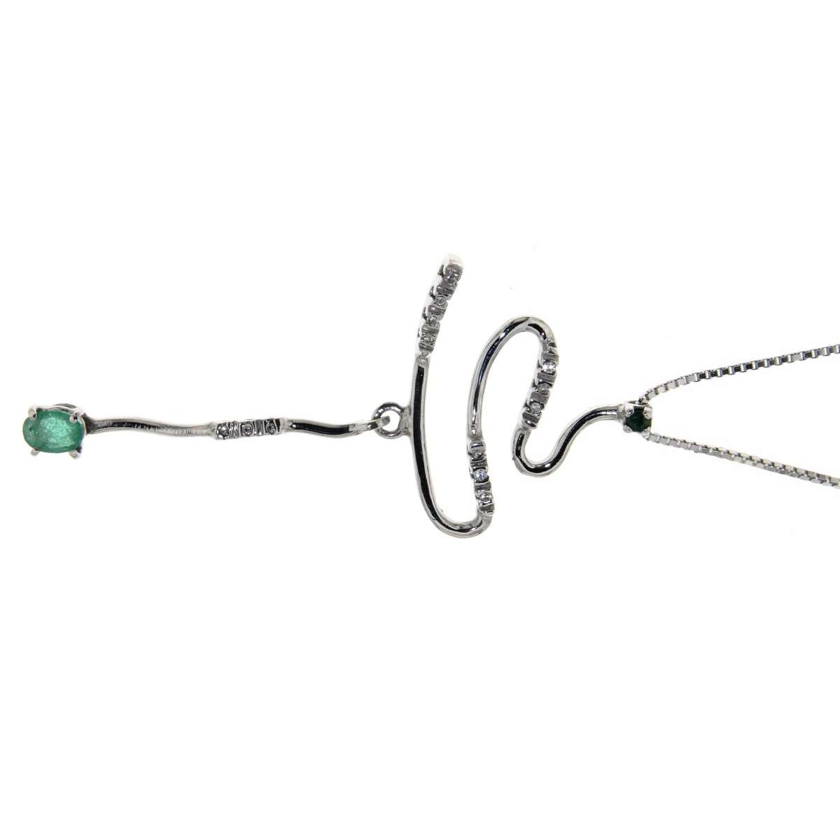 Necklace 0.35 cts. emeralds 0.06 carats diamonds G-VS1