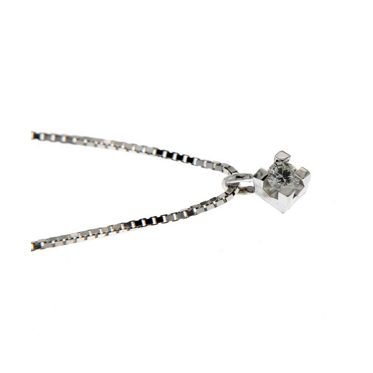 Solitaire necklace 0.08 carats diamond G-VS1