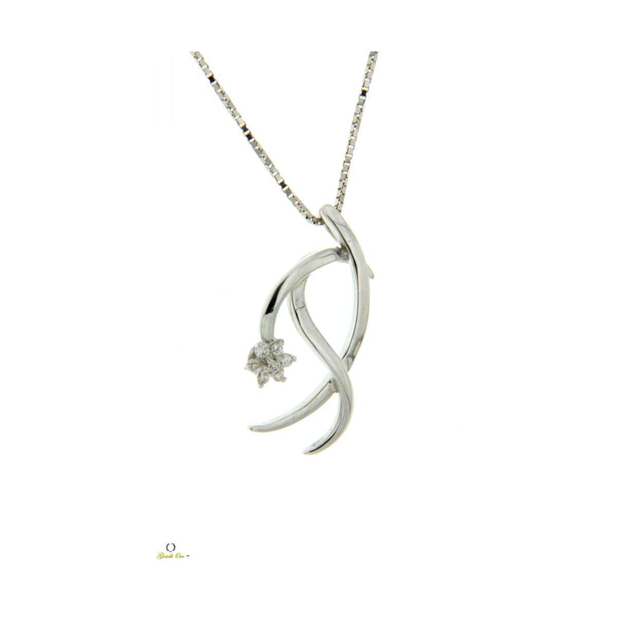 Fancy necklace 0.035 carats flower diamonds G-VS1