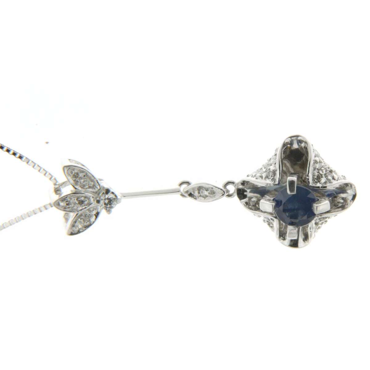 Necklace 0.50 cts. blue sapphire 0.20 carats diamonds G-VS1