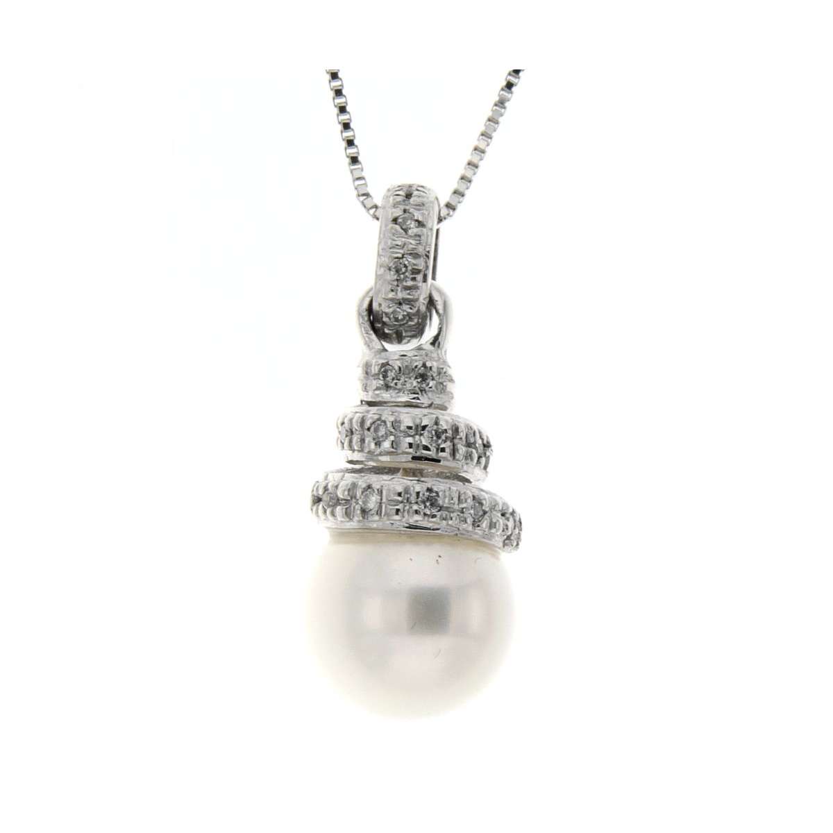 Spiral design necklace with a large pearl 9.50mm 0.06 carats diamonds G-VVS1