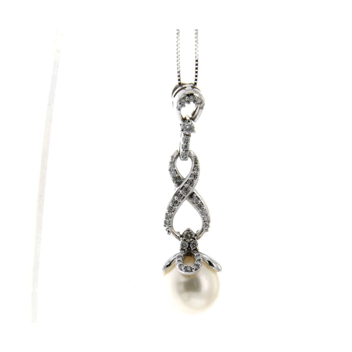 Necklace for women with a fancy articulated pendant 10mm pearl 0.42 carats diamonds G-VS1