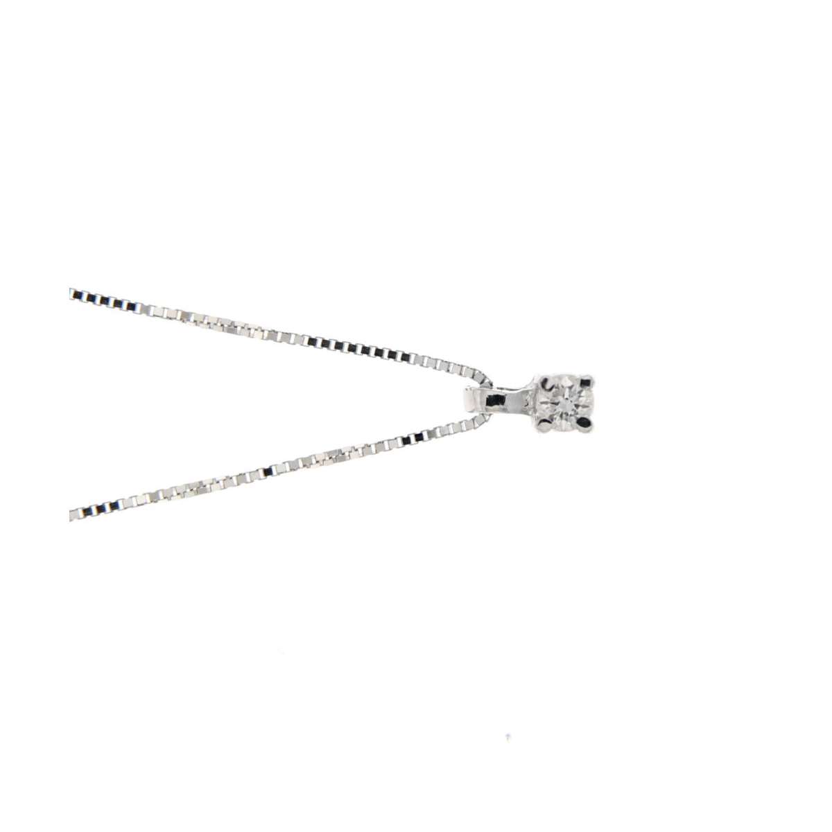Solitaire necklace 0.05 carats diamond G-VS1