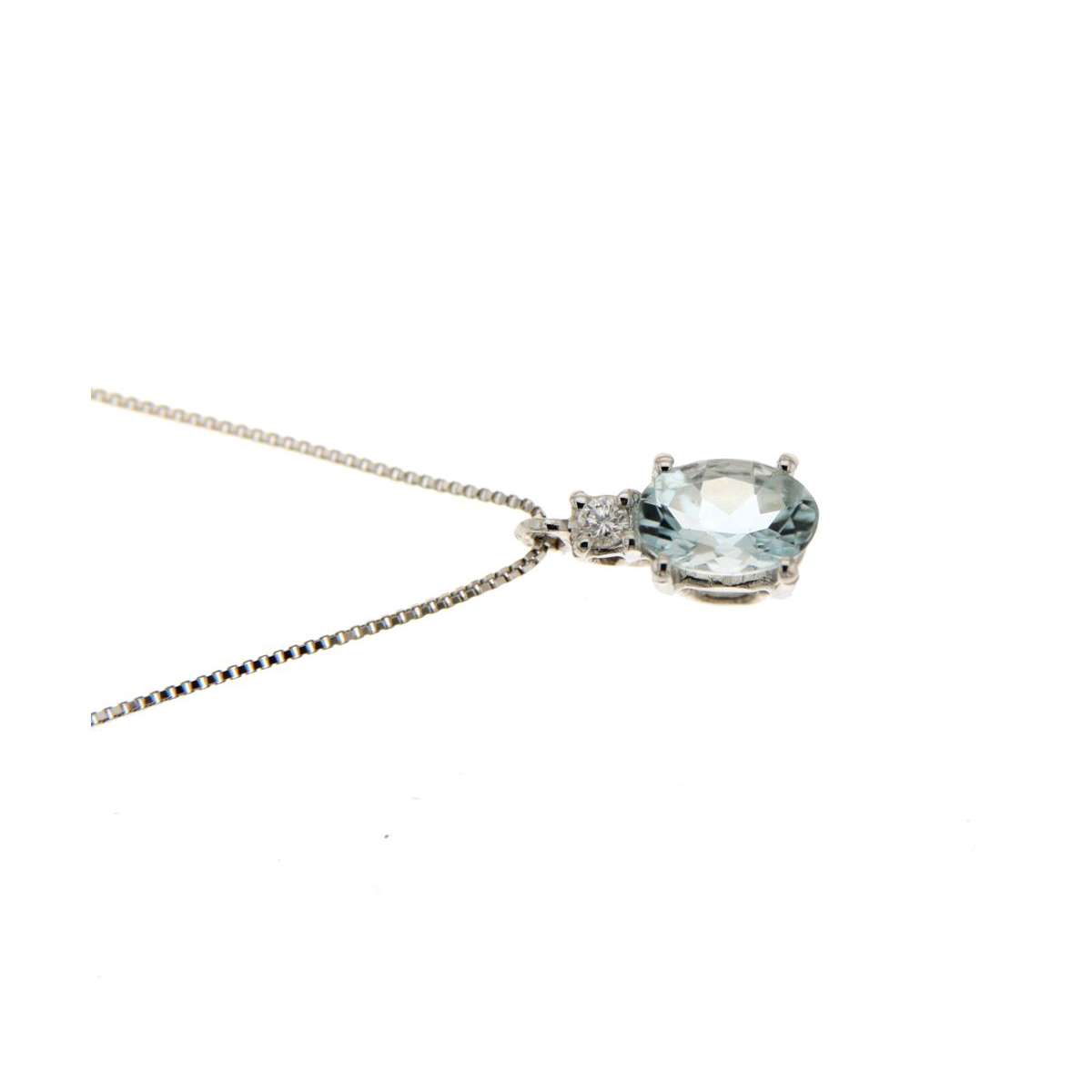 Necklace with pendant 0.40 cts. aquamarine 0.02 carats diamonds G-VS1