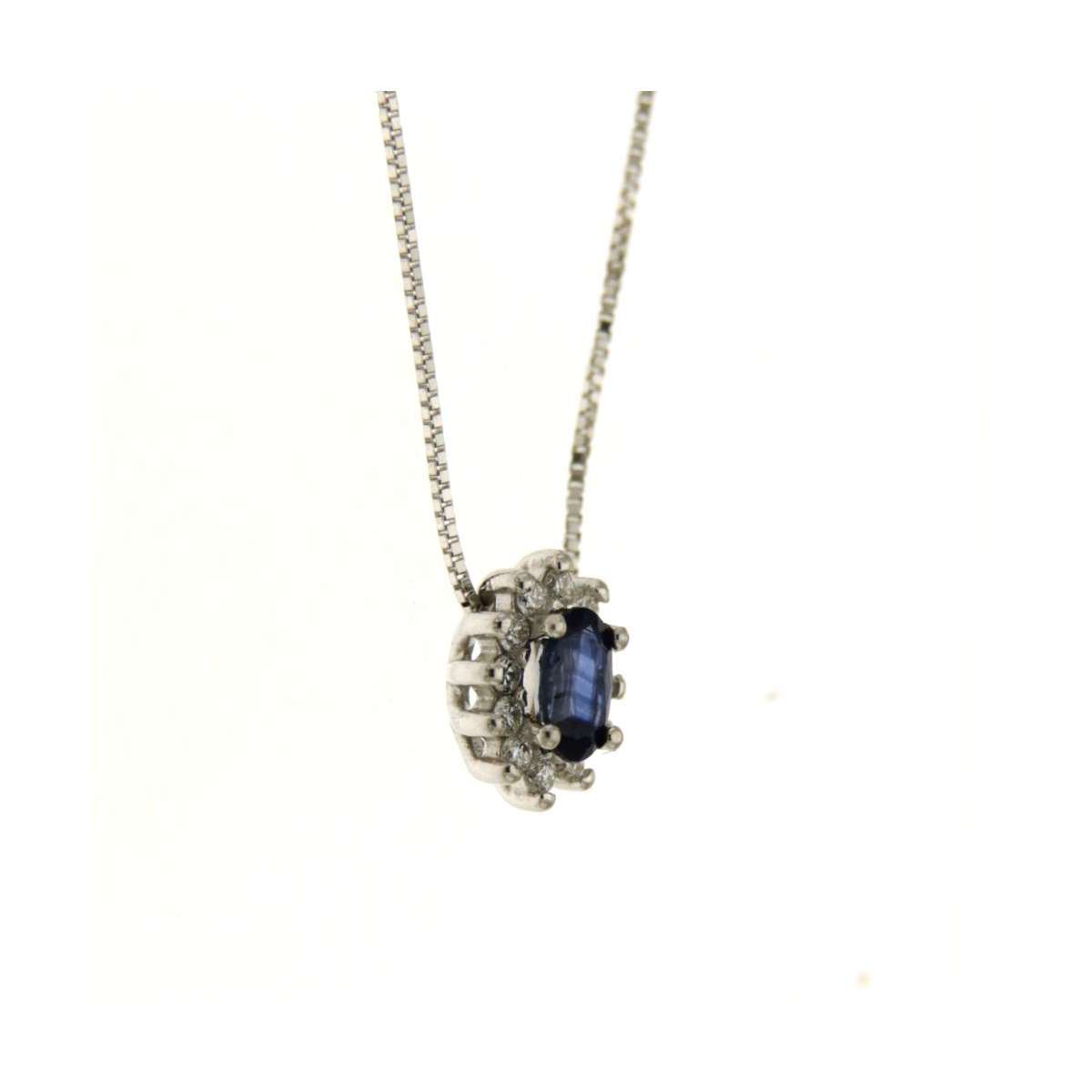 Oval blue sapphire necklace 0.35 ct diamonds 0.12 ct G-VS1