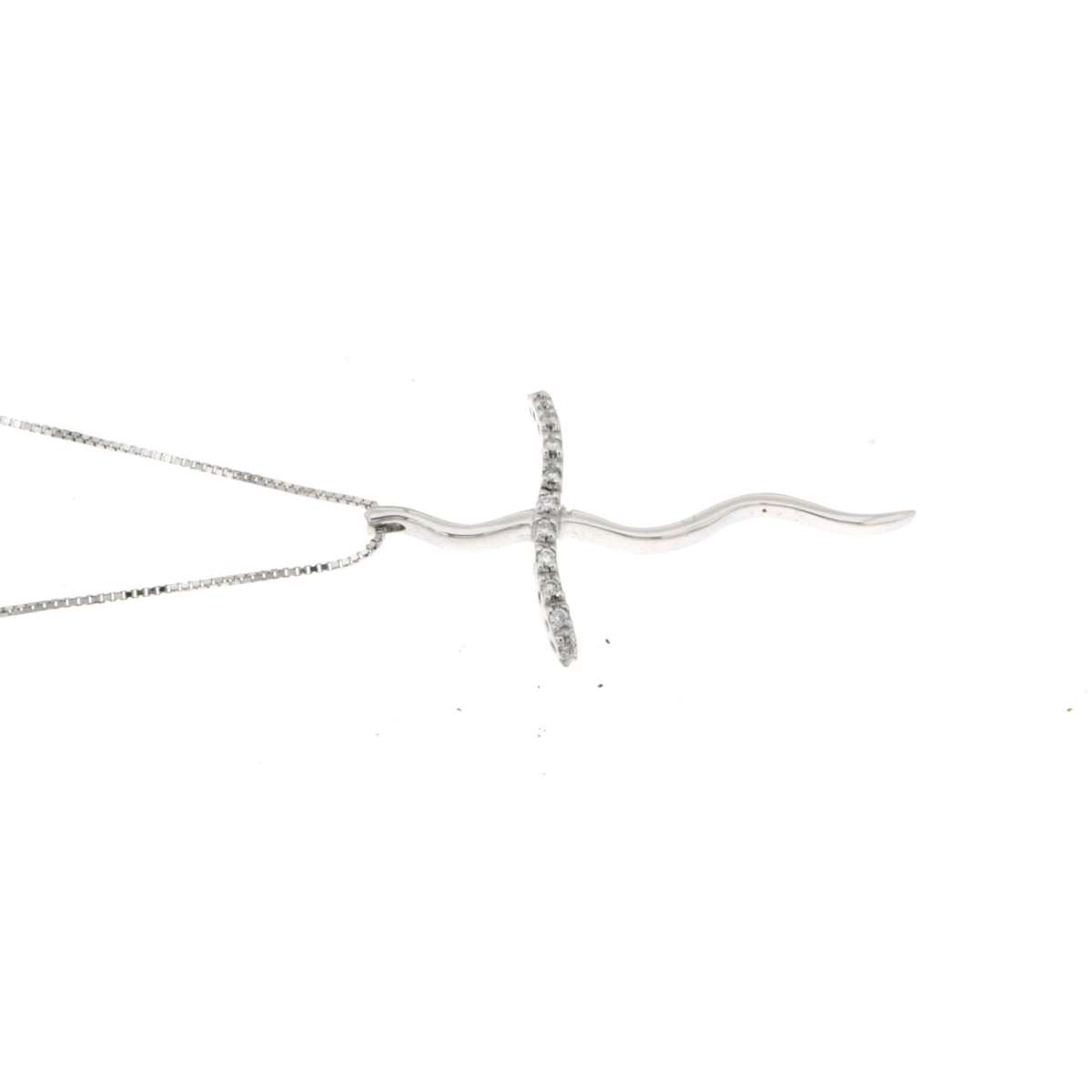Cross necklace 0.08 carats diamonds G-VS1