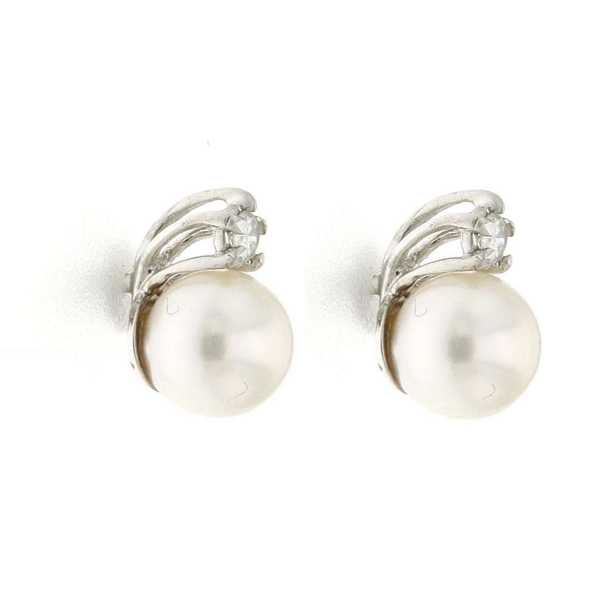 Earrings pearls 7.50mm 0.12 carats diamonds G-VS1 