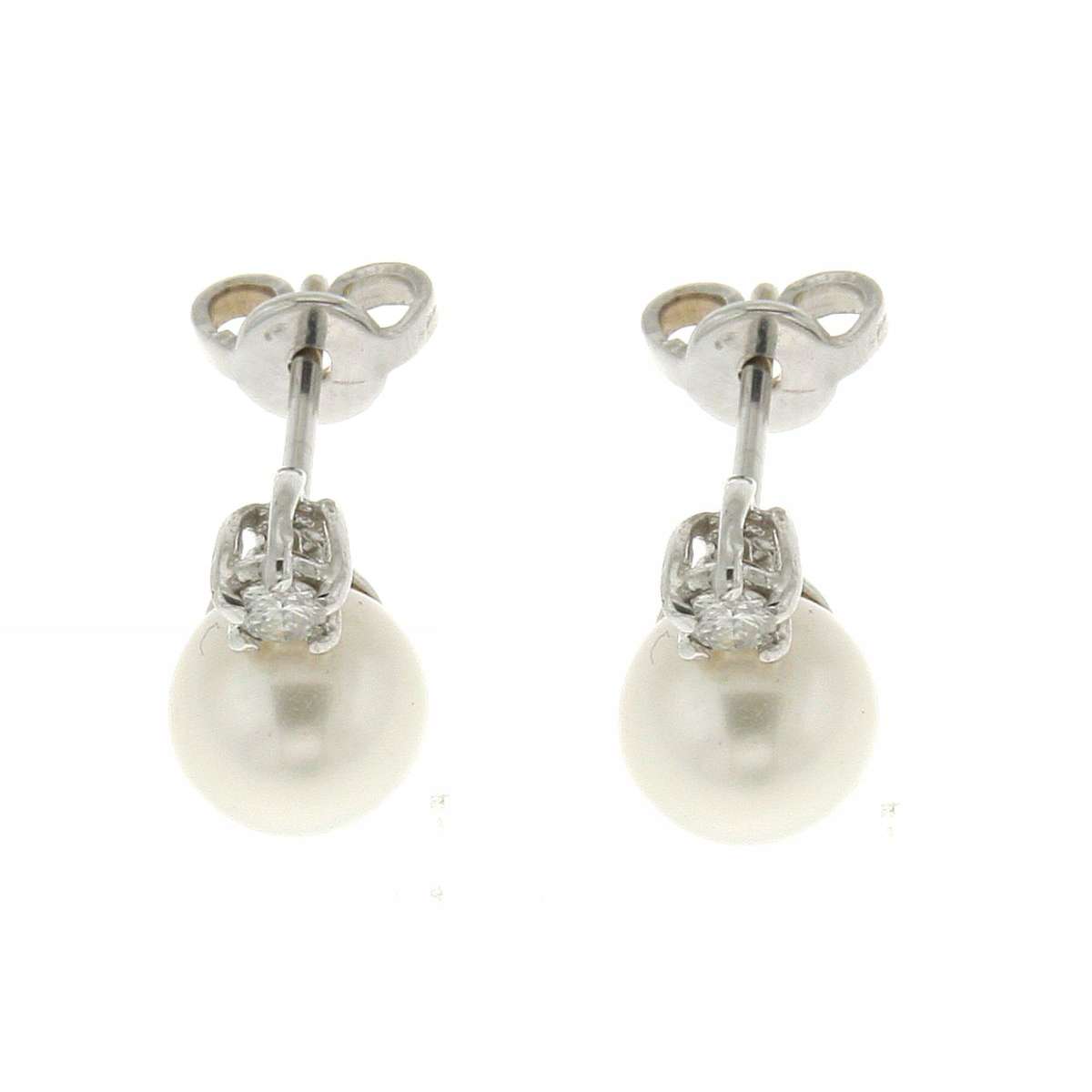 Earrings pearls 7.50mm 0.12 carats diamonds G-VS1 
