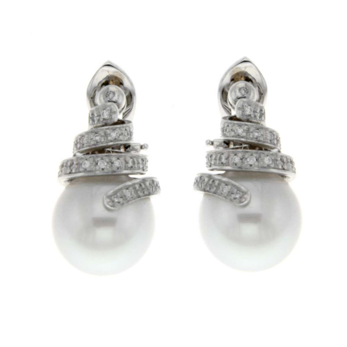 Orecchini con perle australiane mm 14 e diamanti carati 0,30 G-VS1