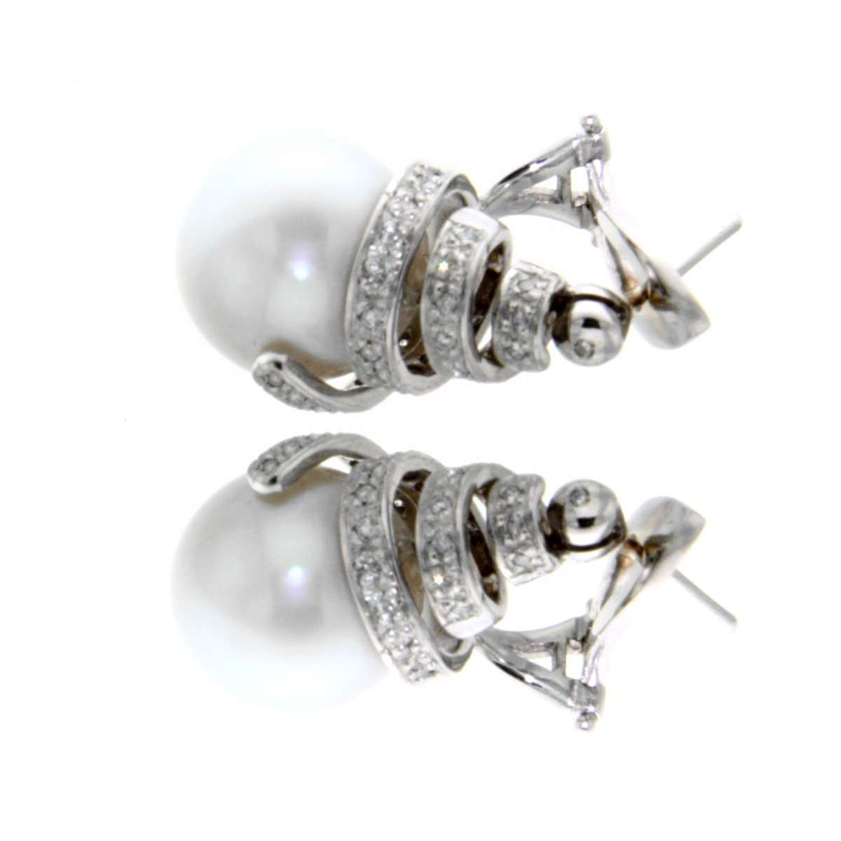 Earrings australian pearls 14 mm 0.30 carats diamonds G-VS1