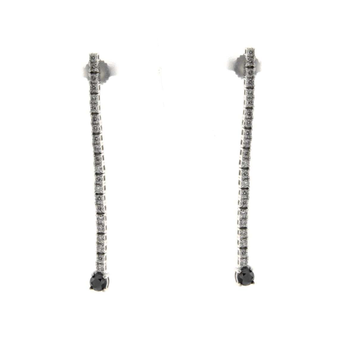 Tennis earrings white and black diamonds G-VS1 0.84 total carats
