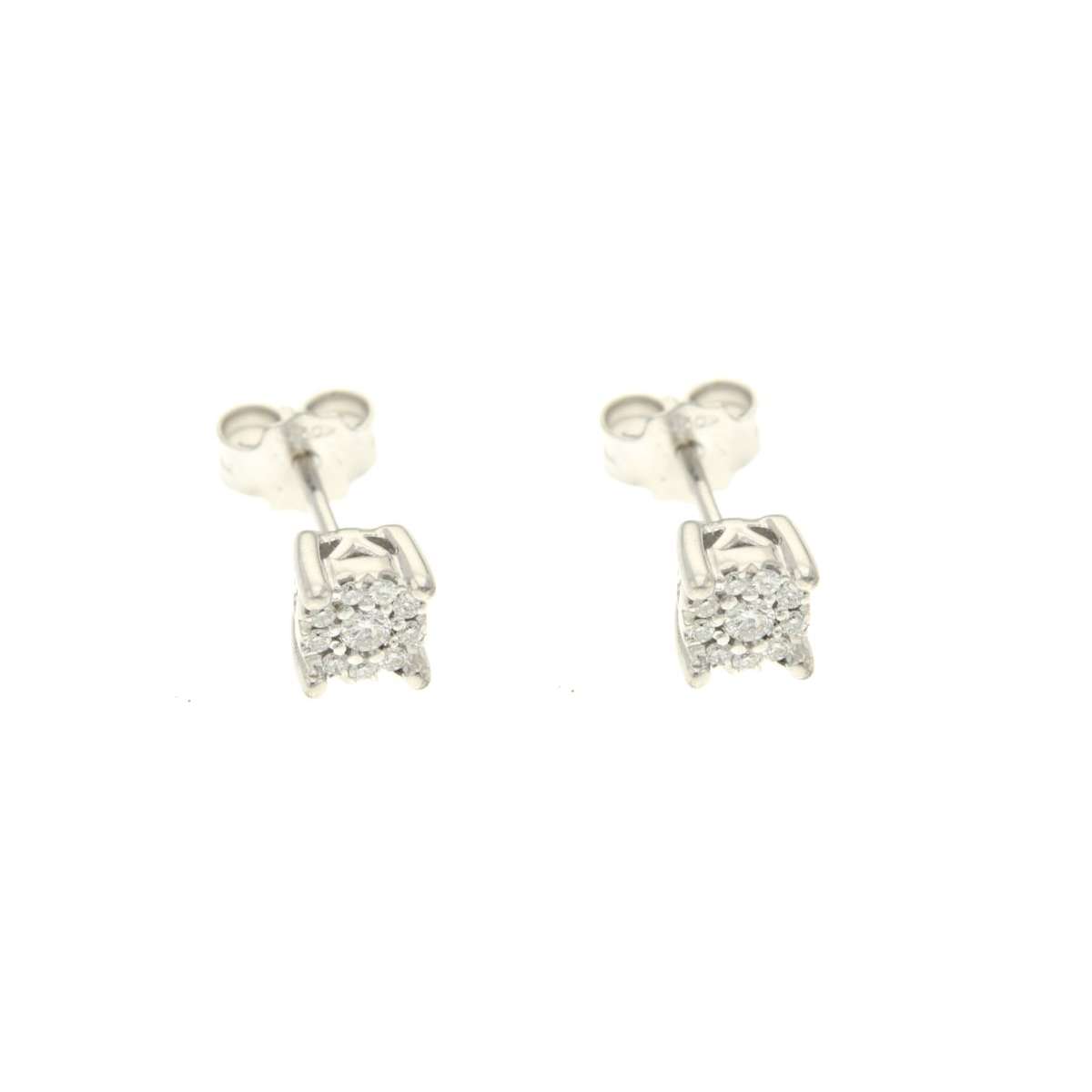 Solitaire earrings 0.13 carats diamonds G-VS1