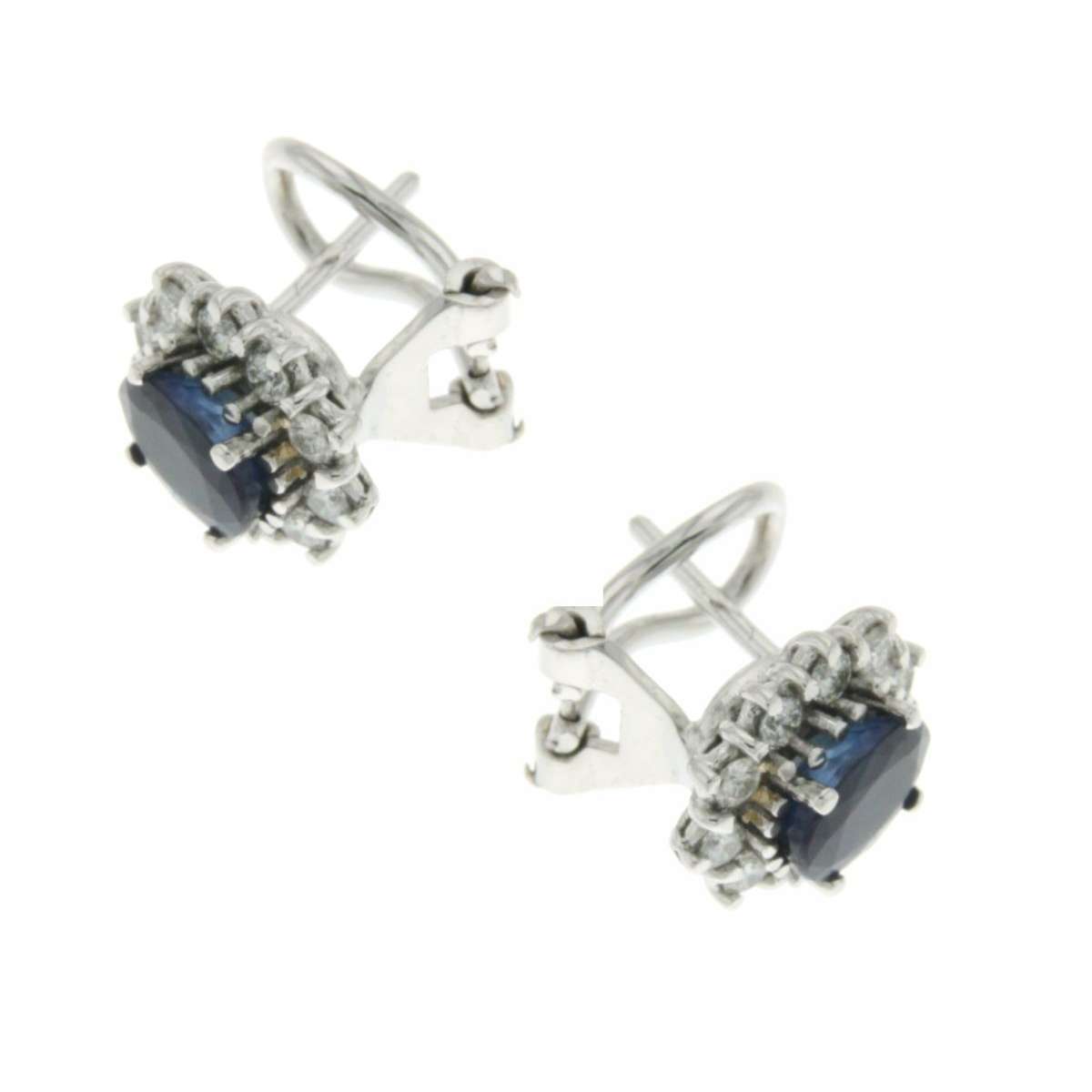 Earrings blue sapphire 2.30 cts. 0.54 ct diamonds G-VS1