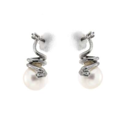 Earrings pearls 7.50mm 0.4 carats diamonds G-VS1