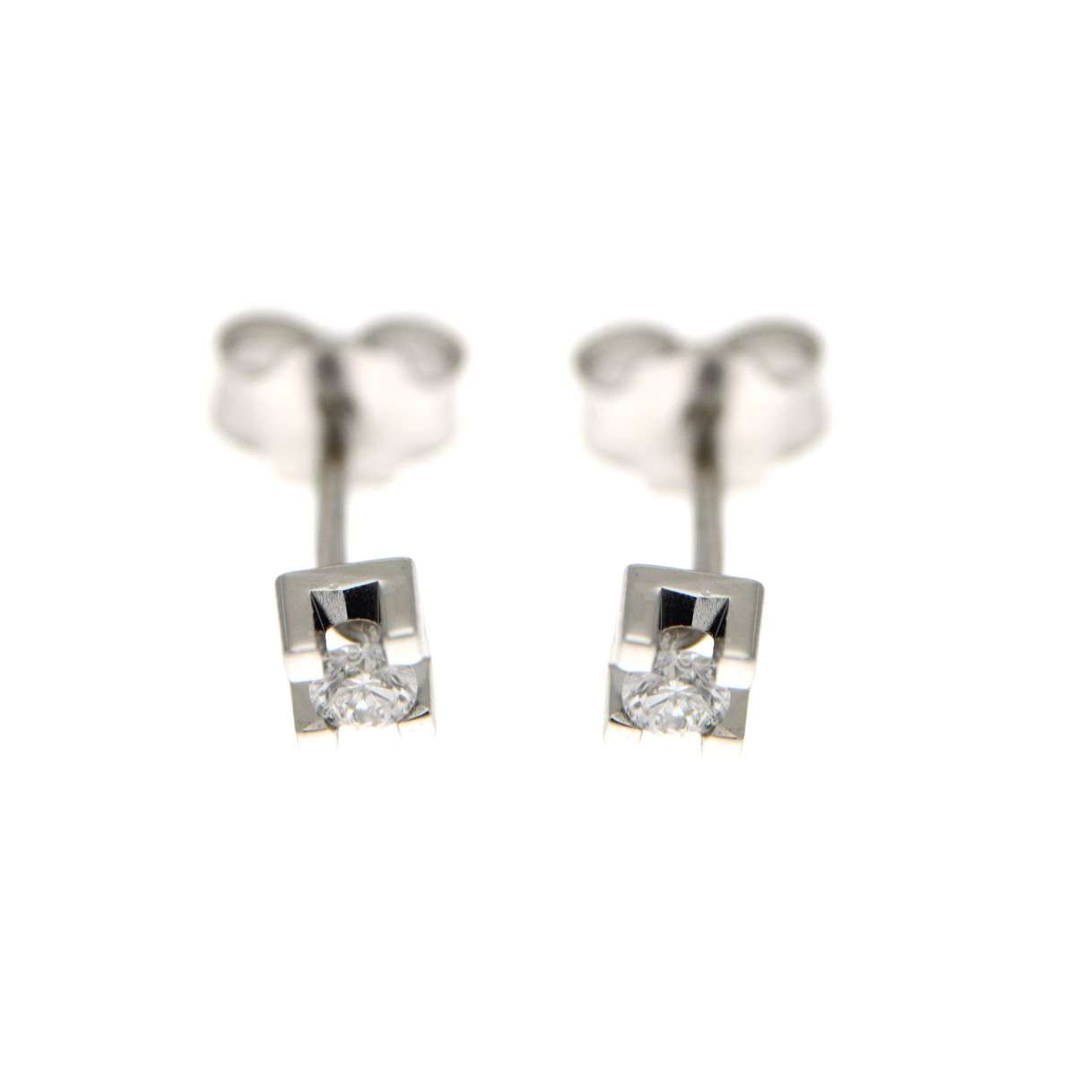 Solitaire earrings 0.10 carats set diamonds G-VS1