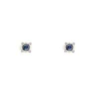 Orecchini con zaffiri blu ct 0.28  diamanti ct 0,03 G-VS1 Orecchini con zaffiri blu ct 0.28  diamanti ct 0,03 G-VS1