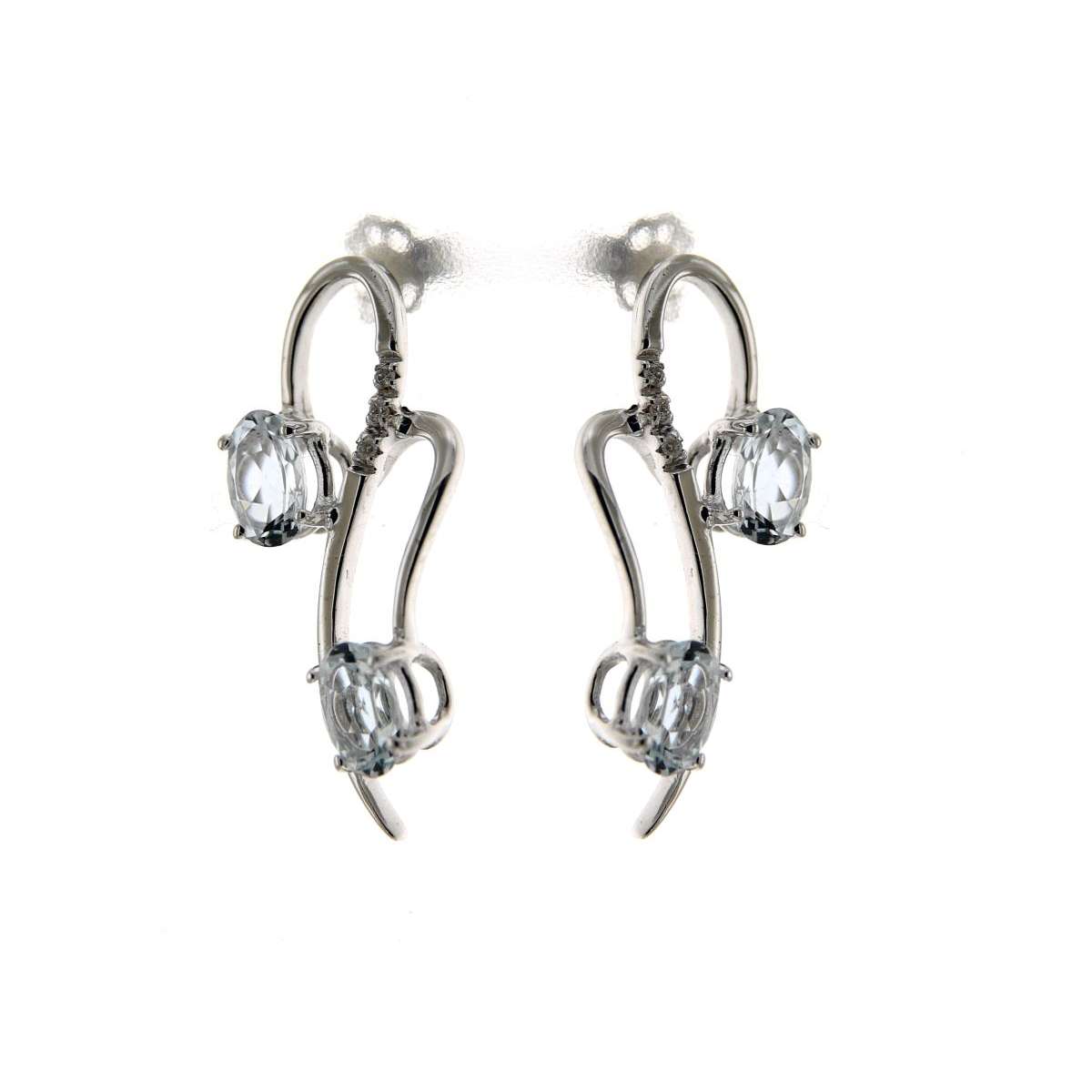 Earrings with light blue aquamarine ct 1.40 and diamonds ct 0.03 G-VS1