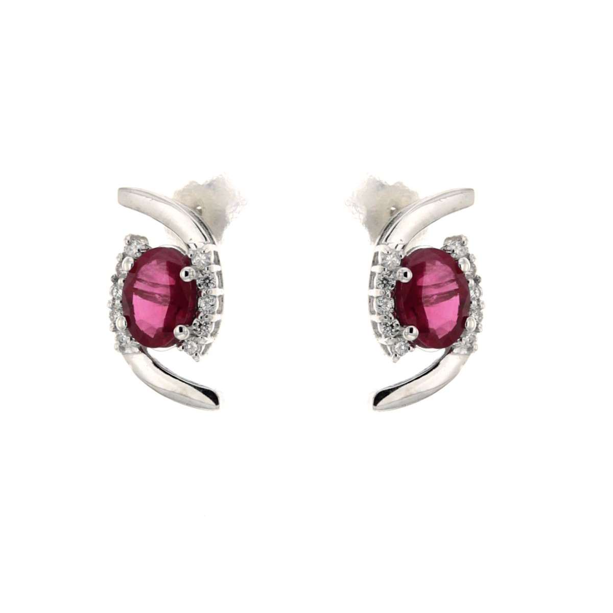 Earrings with oval rubies ct 1.20 and diamonds ct 0.15 g-vs1