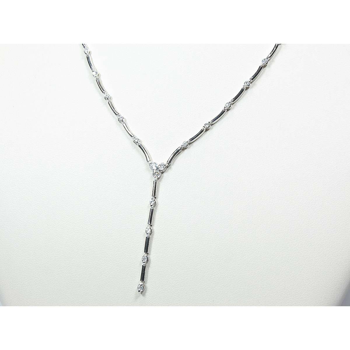 Semi-rigid choker 0.61 carats diamonds G-VS1 ideal for Christmas