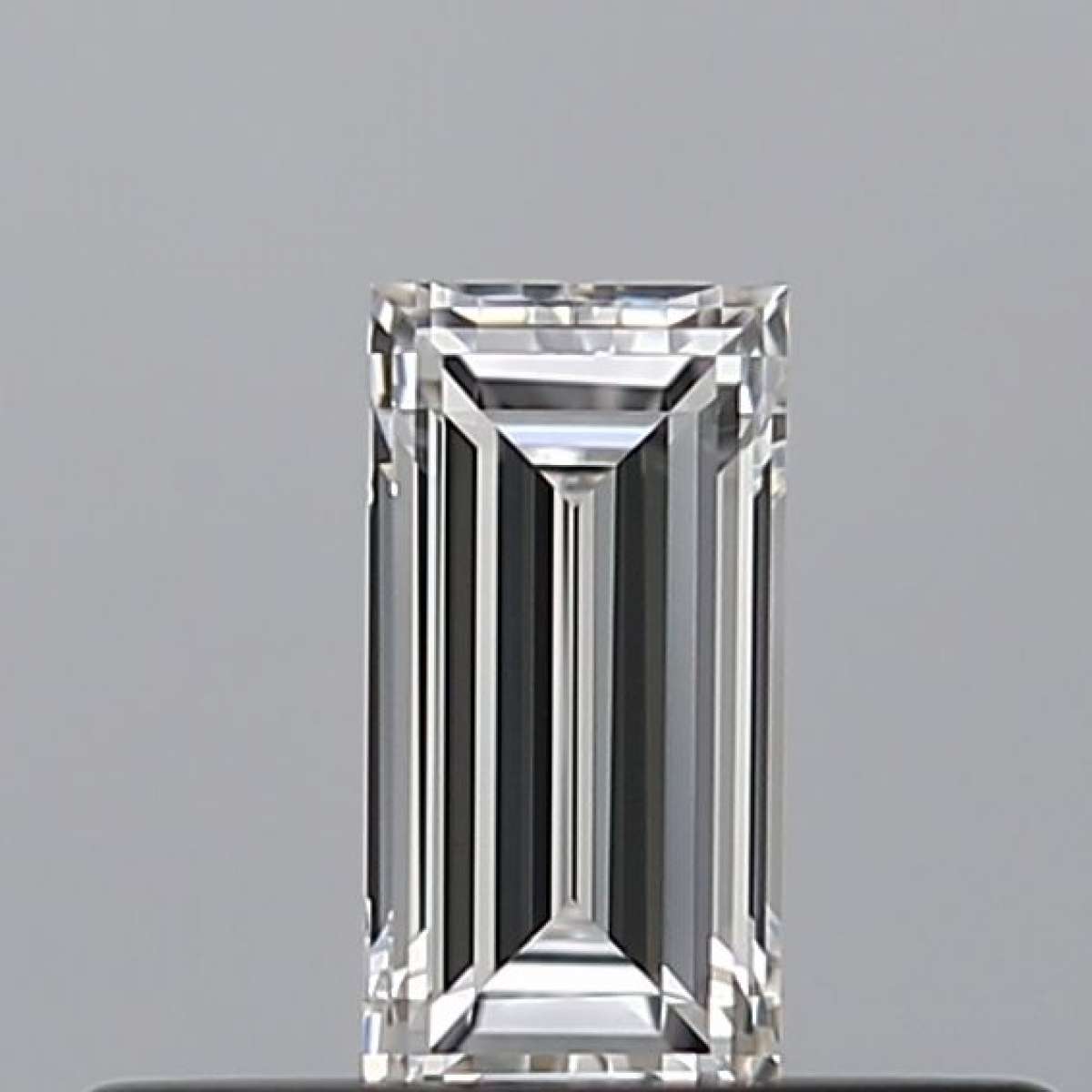 Diamante Certificato GIA Carati 0.24 Colore D Purezza VVS2  -  EX  EX Fluorescenza NON Brown No Green No Milky No EyeClean 100%