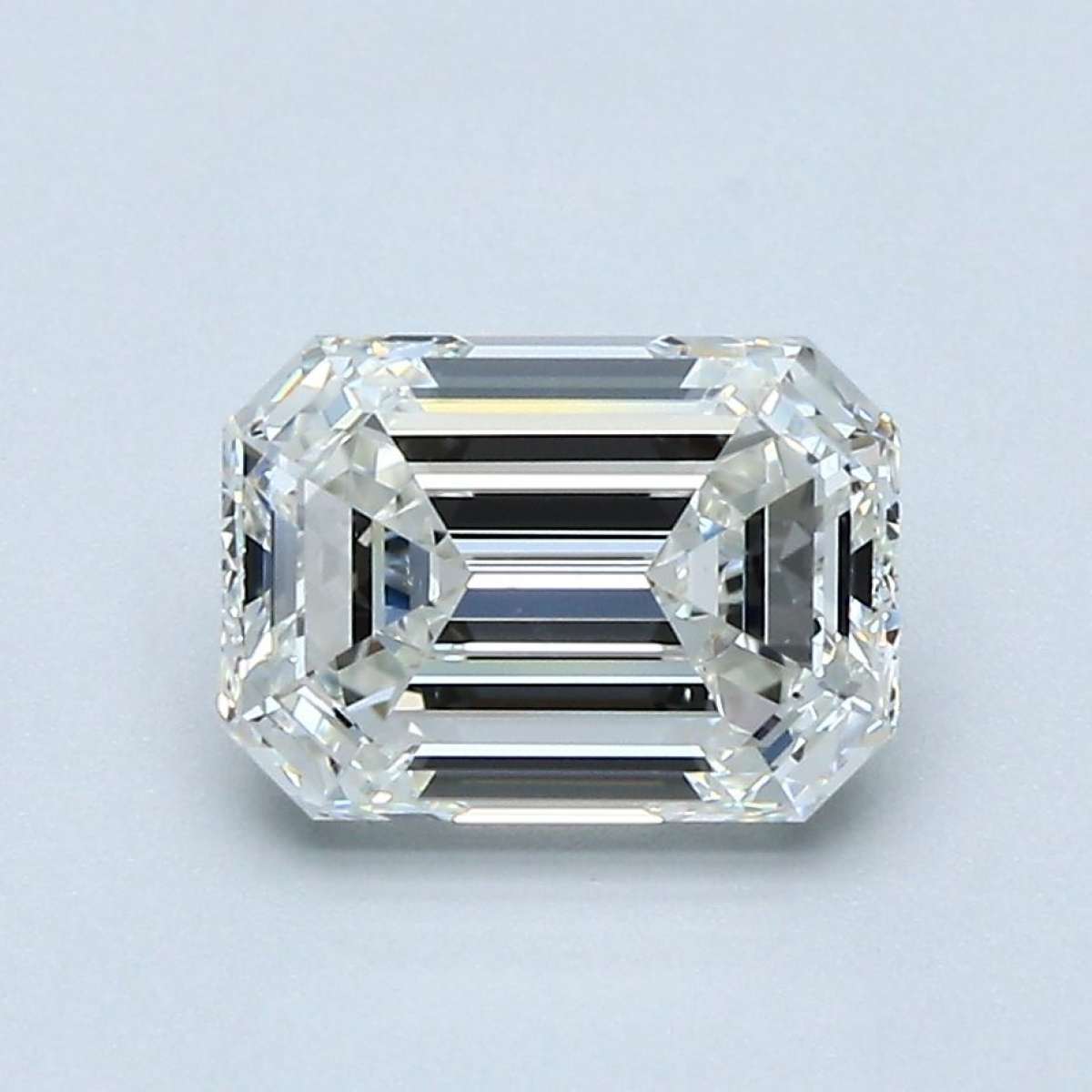 Certified Diamond GIA Carats 1.71 Color H Clarity VS2 - EX EX Fluorescence NON Brown No Green No Milky No EyeClean 100% Certified Diamond GIA Carats 1.71 Color H Clarity VS2 - EX EX Fluorescence NON Brown No Green No Milky No EyeClean 100%