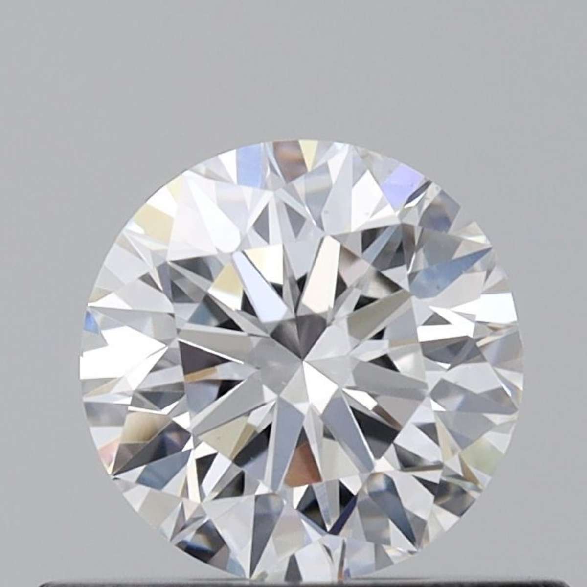 Diamante Certificato GIA Carati 0.45 Colore D Purezza VS1 EX EX VG Fluorescenza NON Brown No Green No Milky No EyeClean 100% Diamante Certificato GIA Carati 0.45 Colore D Purezza VS1 EX EX VG Fluorescenza NON Brown No Green No Milky No EyeClean 100%