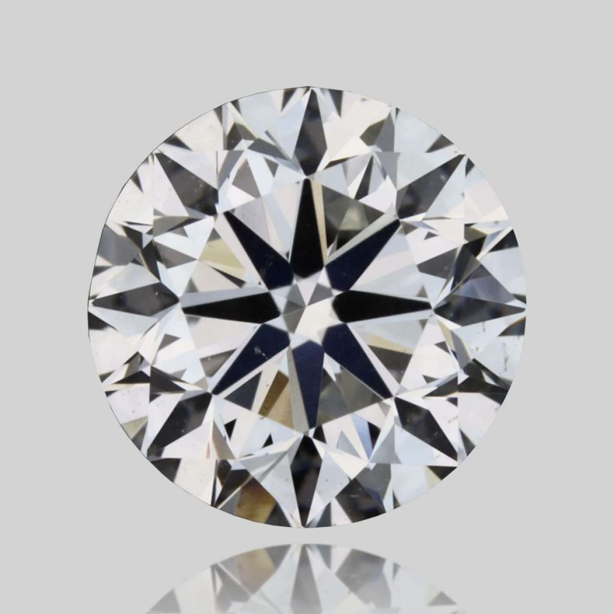 Certified Diamond GIA Carats 0.7 Color H Clarity VS2 VG EX VG Fluorescence NON Brown No Green No Milky No EyeClean 100% Certified Diamond GIA Carats 0.7 Color H Clarity VS2 VG EX VG Fluorescence NON Brown No Green No Milky No EyeClean 100%