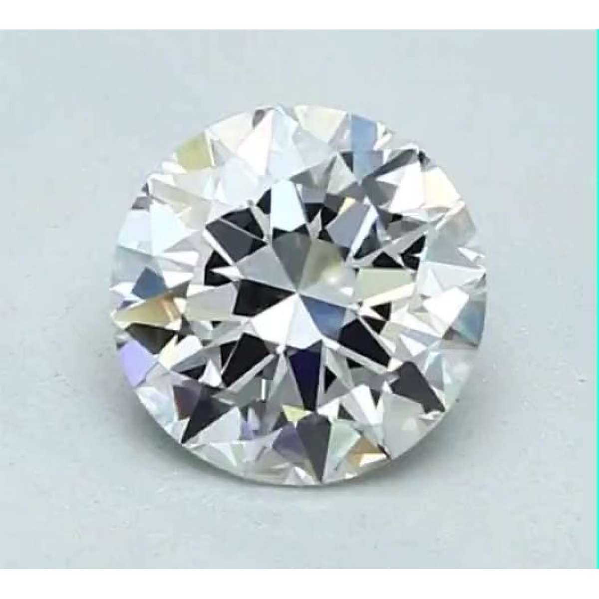 Diamante Certificato GIA Carati 1.0 Colore E Purezza VVS1 EX EX EX Fluorescenza NON Brown No Green No Milky No EyeClean 100% Diamante Certificato GIA Carati 1.0 Colore E Purezza VVS1 EX EX EX Fluorescenza NON Brown No Green No Milky No EyeClean 100%
