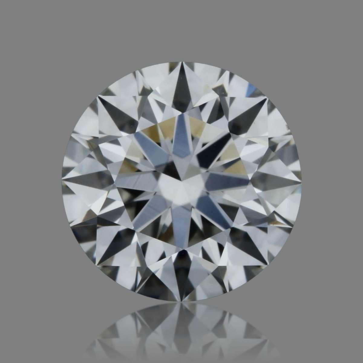 Diamante Certificato GIA Carati 0.59 Colore G Purezza VS1 EX EX EX Fluorescenza NON Brown No Green No Milky No EyeClean 100% Diamante Certificato GIA Carati 0.59 Colore G Purezza VS1 EX EX EX Fluorescenza NON Brown No Green No Milky No EyeClean 100%