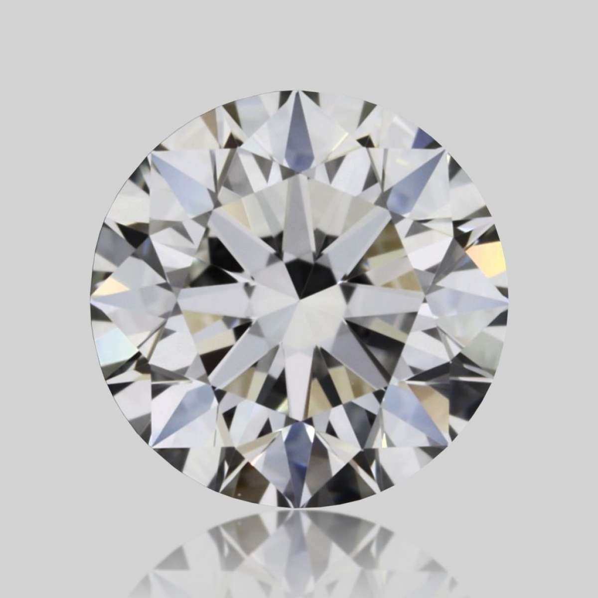Diamante Certificato GIA Carati 0.36 Colore H Purezza VVS1 EX EX EX Fluorescenza NON Brown No Green No Milky No EyeClean 100% Diamante Certificato GIA Carati 0.36 Colore H Purezza VVS1 EX EX EX Fluorescenza NON Brown No Green No Milky No EyeClean 100%