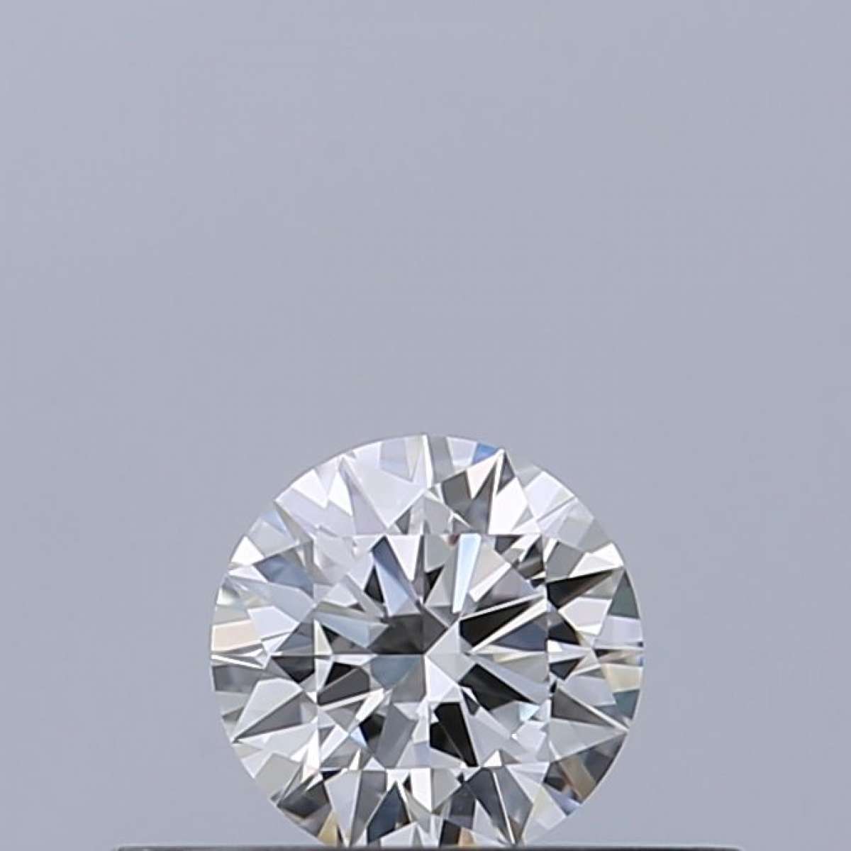 Diamante Certificato GIA Carati 0.22 Colore E Purezza IF  EX  EX  EX Fluorescenza NON Brown No Green No Milky No EyeClean 100%