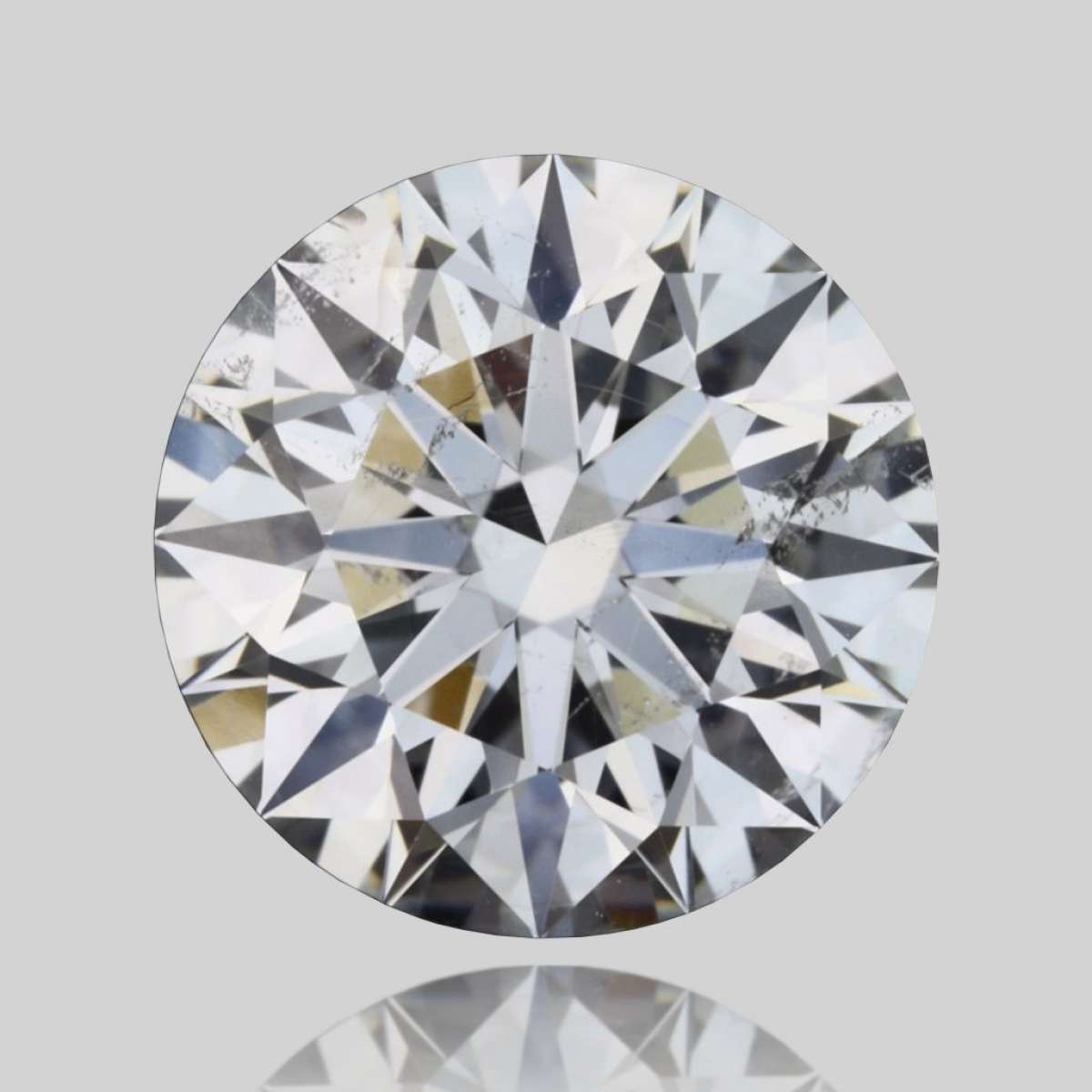 Diamante Certificato HRD Carati 0.71 Colore D Purezza SI2  EX  EX  EX Fluorescenza NON Brown No Green No Milky No EyeClean 100%