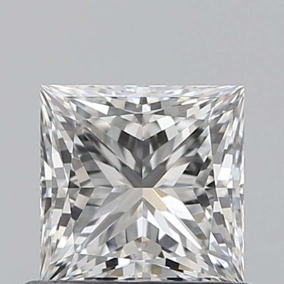Certified Diamond GIA Carats 0.7 Color G Clarity VVS1 - VG EX Fluorescence FNT Brown No Green No Milky No EyeClean 100% Certified Diamond GIA Carats 0.7 Color G Clarity VVS1 - VG EX Fluorescence FNT Brown No Green No Milky No EyeClean 100%