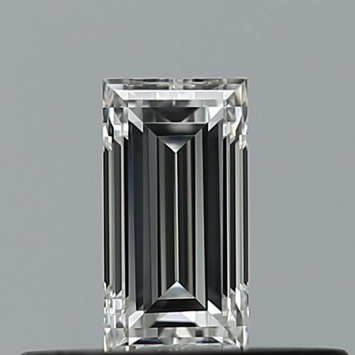 Certified Diamond GIA Carats 0.24 Color F Clarity VVS1  -  EX  VG Fluorescence NON Brown No Milky No EyeClean 100%