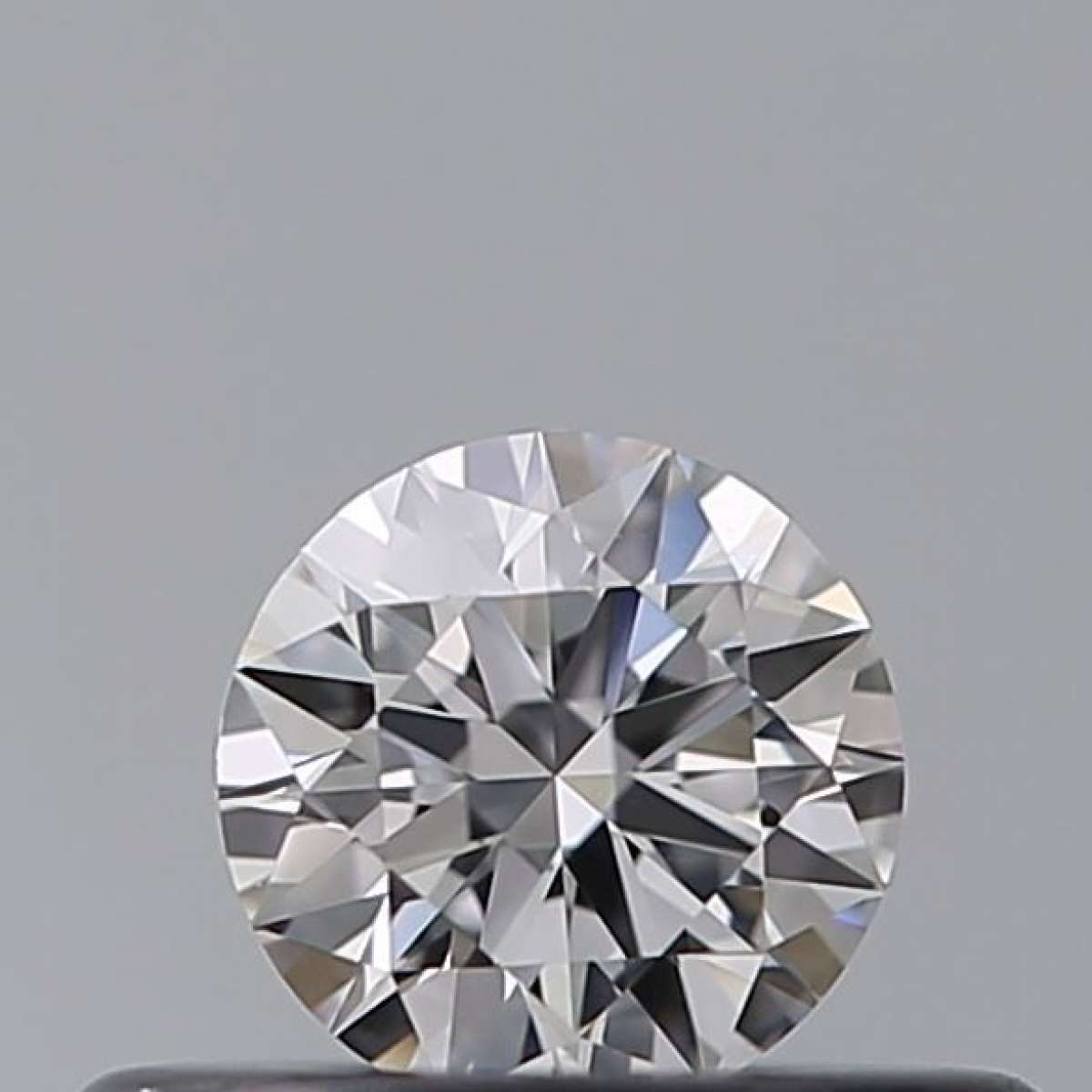 Diamante Certificato GIA Carati 0.24 Colore D Purezza VVS1 EX EX EX Fluorescenza NON Brown No Green No Milky No EyeClean 100% Diamante Certificato GIA Carati 0.24 Colore D Purezza VVS1 EX EX EX Fluorescenza NON Brown No Green No Milky No EyeClean 100%