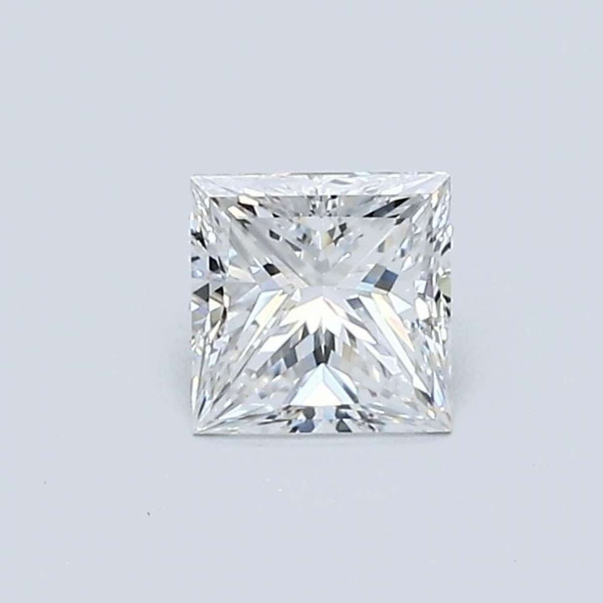 Certified Diamond GIA Carats 0.59 Color D Clarity VS1  -  VG  VG Fluorescence NON Brown No Green No Milky No EyeClean 100%