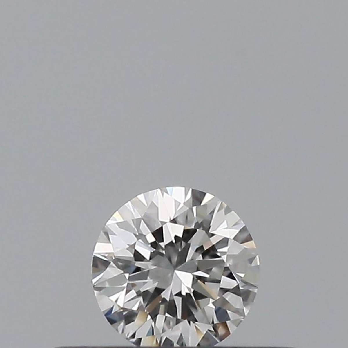 Certified Diamond IGI Carats 0.18 Color E Clarity VVS1  EX  EX  EX Fluorescence NON Brown No Green No Milky No EyeClean 100%