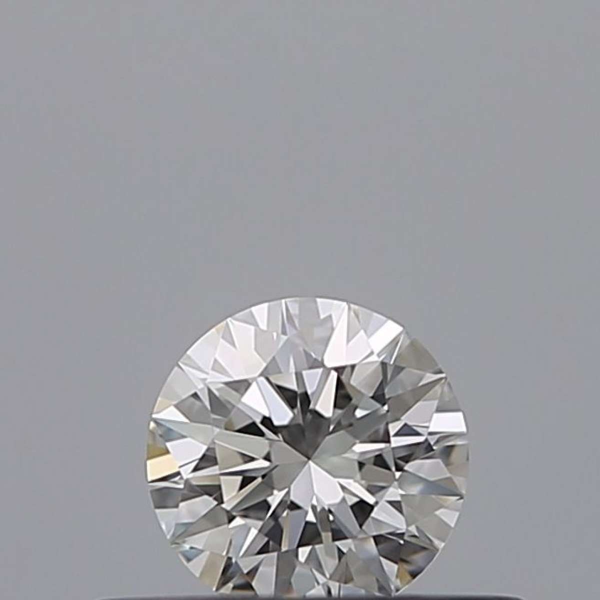 Certified Diamond GIA Carats 0.25 Color E Clarity VVS2 EX EX EX Fluorescence NON Brown No Green No Milky No EyeClean 100% Certified Diamond GIA Carats 0.25 Color E Clarity VVS2 EX EX EX Fluorescence NON Brown No Green No Milky No EyeClean 100%