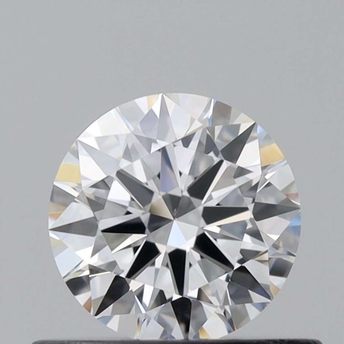 Certified Diamond GIA Carats 0.5 Color E Clarity VS1 EX EX EX Fluorescence NON Brown No Green No Milky No EyeClean 100% Certified Diamond GIA Carats 0.5 Color E Clarity VS1 EX EX EX Fluorescence NON Brown No Green No Milky No EyeClean 100%